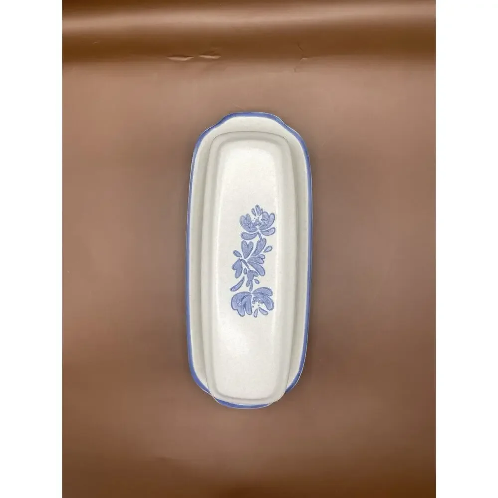 Pfaltzgraff Stoneware Yorktowne 1/4# Covered Butter Dish Made in USA Retired